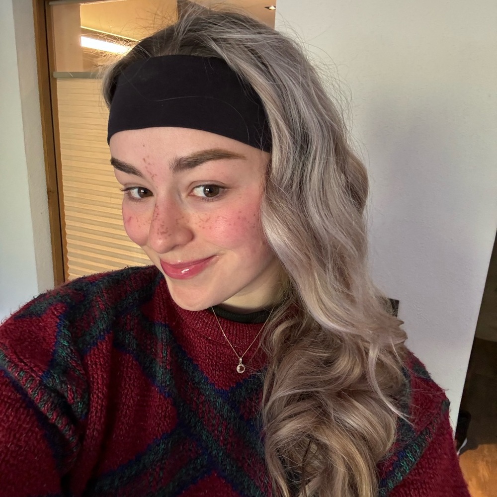 Meet your Posher, Victoriya